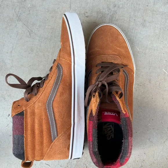 Vans Glazed Ginger Brown Suede High-Top Sneakers with Plaid Collar - Picture 2 of 3
